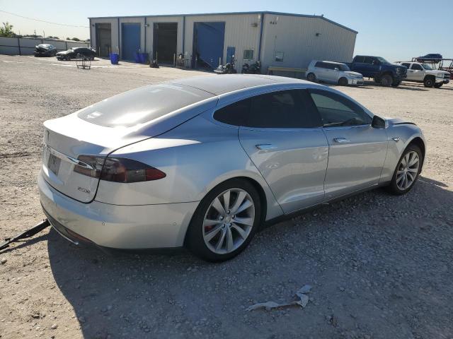 Photo 3 from auction – 2015 TESLA MODEL S with VIN 5YJSA1E47FF111839