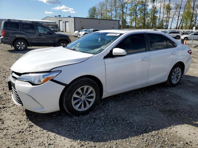 TOYOTA CAMRY LE 2015 with VIN 4T1BF1FK6FU487580 - Photo from auction