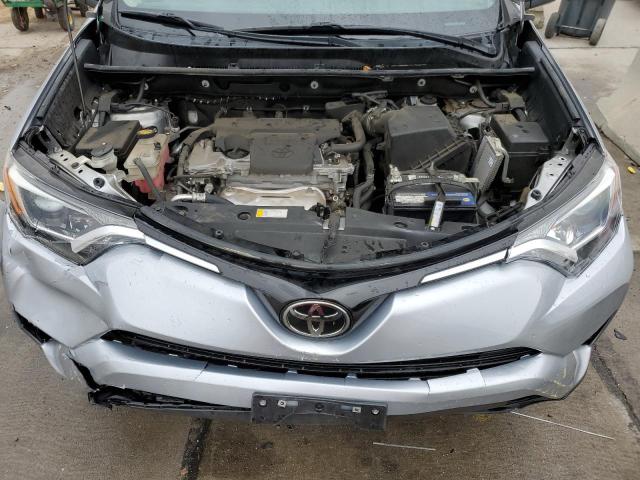 Photo 12 from auction – 2017 TOYOTA RAV4 LE with VIN 2T3BFREV3HW559257