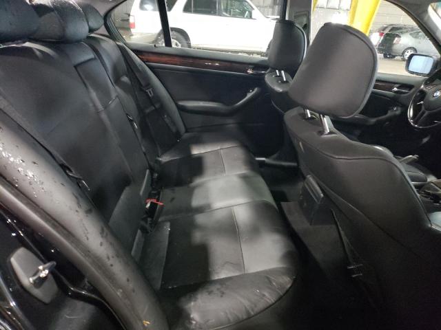 Photo 10 from auction – 2003 BMW 330 I with VIN WBAEV53403KM03260