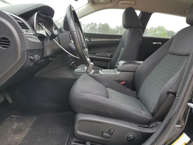 Photo 7 from auction – 2019 CHRYSLER 300 TOURIN with VIN 2C3CCAAG0KH590600
