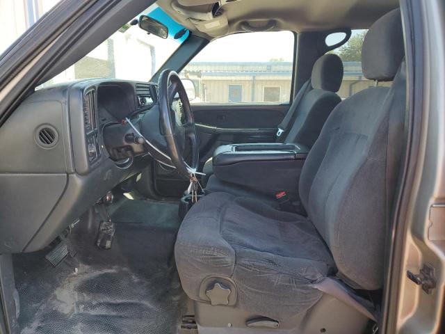 Photo 7 from auction – 2002 CHEVROLET SILVERADO with VIN 1GCHC23112F202145