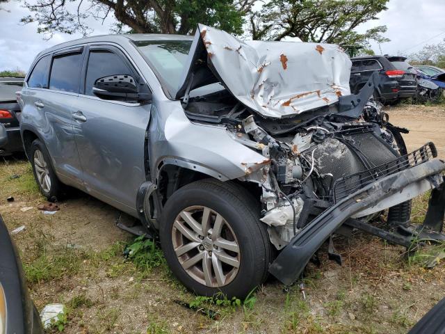 Photo 4 from auction – 2015 TOYOTA HIGHLANDER with VIN 5TDZARFH2FS011691