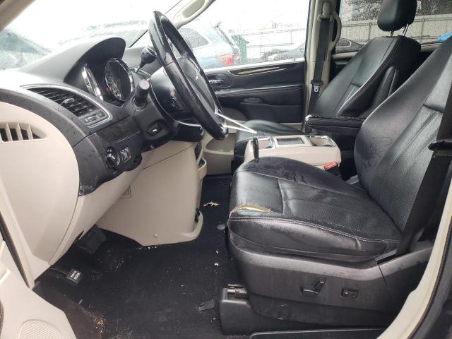 Photo 7 from auction – 2013 CHRYSLER TOWN & COU with VIN 2C4RC1CG8DR777003