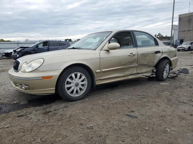 HYUNDAI SONATA GLS 2004 with VIN KMHWF35H74A924049 - Photo from auction