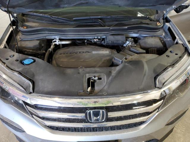 Photo 12 from auction – 2016 HONDA PILOT TOUR with VIN 5FNYF6H69GB084635
