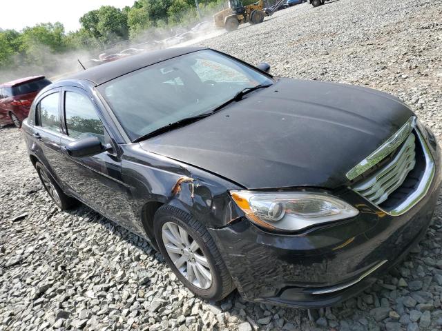 Photo 4 from auction – 2014 CHRYSLER 200 LX with VIN 1C3CCBAB6EN170765