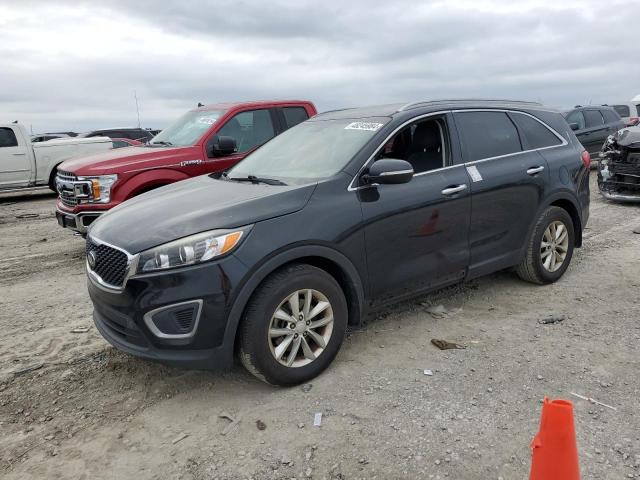 KIA SORENTO LX 2016 with VIN 5XYPG4A35GG067482 - Photo from auction