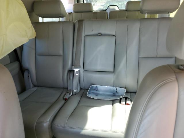 Photo 10 from auction – 2008 CHEVROLET SUBURBAN C with VIN 1GNFC16038R129167