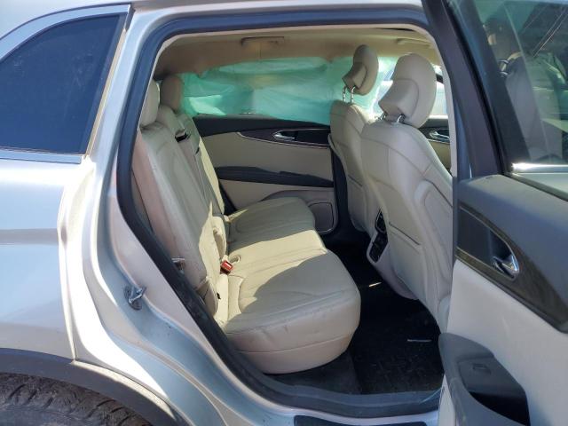 Photo 11 from auction – 2016 LINCOLN MKX RESERV with VIN 2LMTJ8LR0GBL33309