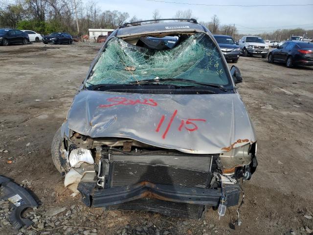 Photo 5 from auction – 2003 CHRYSLER TOWN & COU with VIN 2C8GP24R23R321495