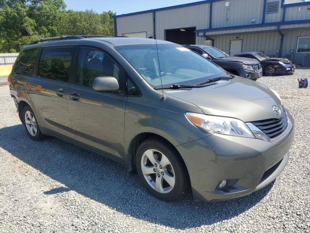 Photo 4 from auction – 2012 TOYOTA SIENNA LE with VIN 5TDKK3DC1CS247439