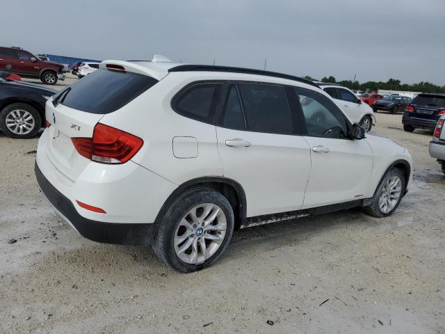 Photo 3 from auction – 2015 BMW X1 XDRIVE2 with VIN WBAVL1C52FVY36492