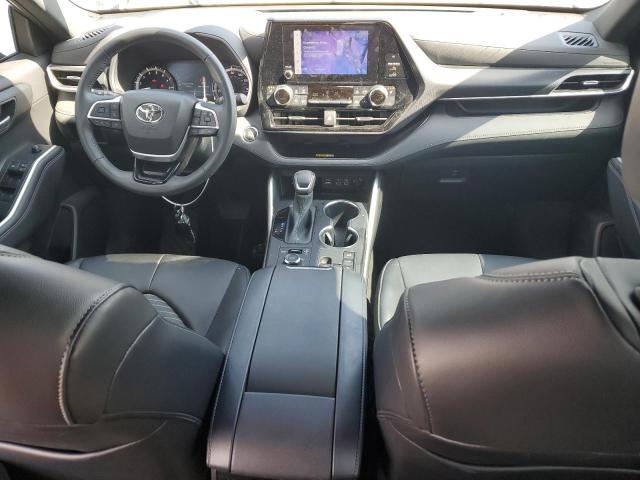 Photo 8 from auction – 2023 TOYOTA HIGHLANDER with VIN 5TDKDRBH5PS027903