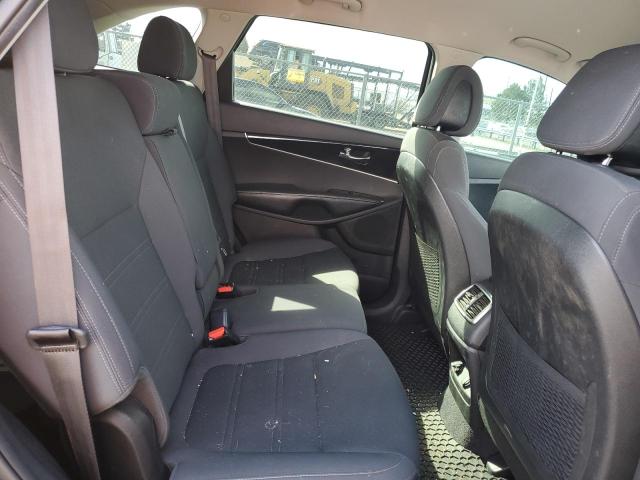 Photo 11 from auction – 2016 KIA SORENTO LX with VIN 5XYPGDA53GG180123