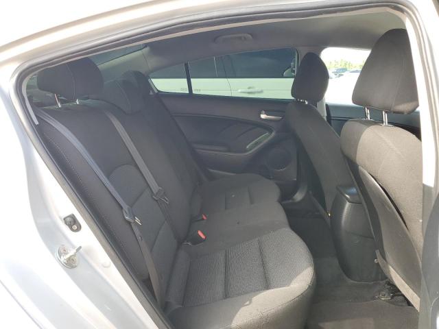 Foto 10 de la subasta – 2017 KIA FORTE LX con VIN 3KPFK4A78HE152201