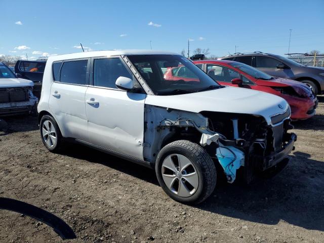 Photo 4 from auction – 2016 KIA SOUL with VIN KNDJN2A27G7843891