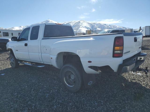 Photo 2 from auction – 2004 CHEVROLET SILVERADO with VIN 1GCJC39UX4E327839