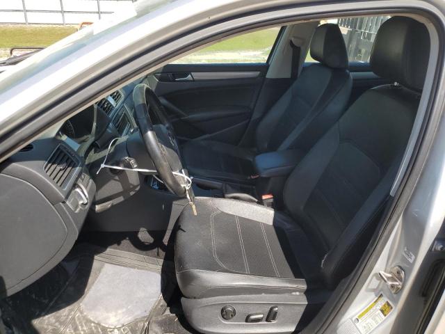 Photo 7 from auction – 2015 VOLKSWAGEN PASSAT S with VIN 1VWAT7A38FC037041