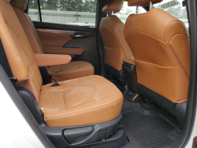 Photo 11 from auction – 2021 TOYOTA HIGHLANDER with VIN 5TDFARAHXMS010666