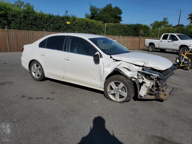 Photo 4 from auction – 2013 VOLKSWAGEN JETTA TDI with VIN 3VWLL7AJ2DM408973