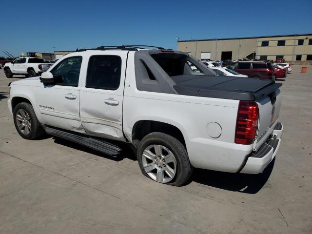 Photo 2 from auction – 2011 CHEVROLET AVALANCHE with VIN 3GNMCFE00BG362677