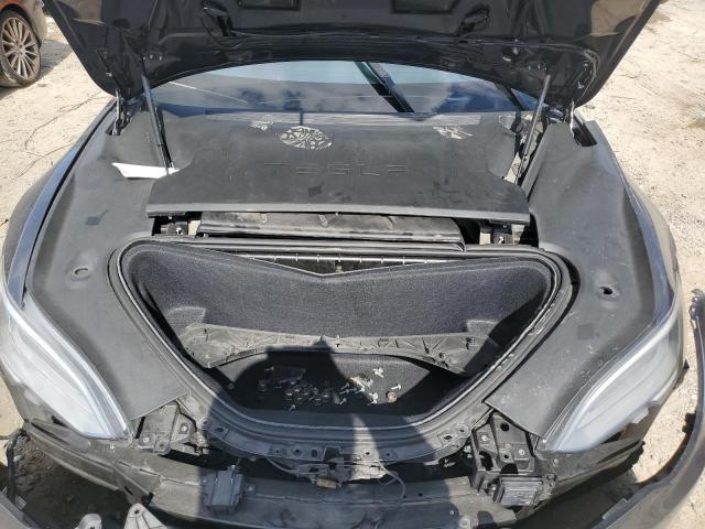 Photo 11 from auction – 2018 TESLA MODEL S with VIN 5YJSA1E2XJF292149