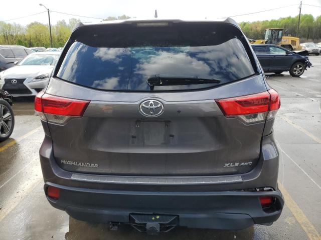 Photo 6 from auction – 2017 TOYOTA HIGHLANDER with VIN 5TDJZRFH7HS424084