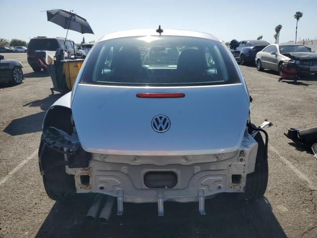 Photo 6 from auction – 2012 VOLKSWAGEN BEETLE with VIN 3VWJP7AT9CM629398