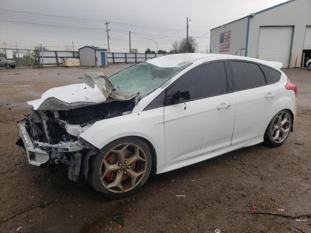 FORD FOCUS ST 2014 with VIN 1FADP3L9XEL453644 - Photo from auction