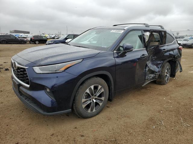 Photo 1 from auction – 2022 TOYOTA HIGHLANDER with VIN 5TDHZRBH4NS596735