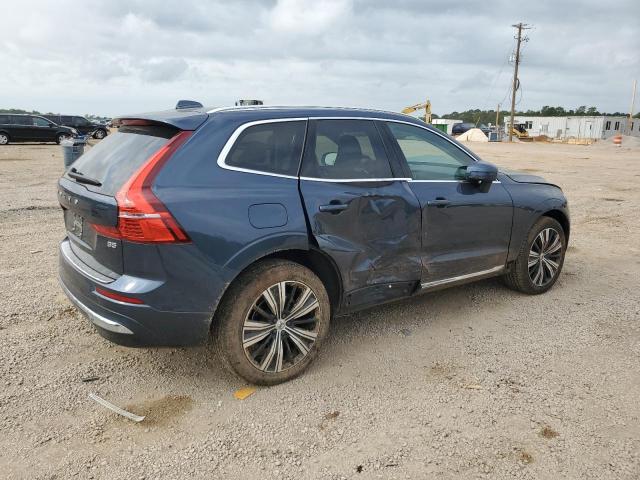Photo 3 from auction – 2023 VOLVO XC60 PLUS with VIN YV4L12DN0P1240503