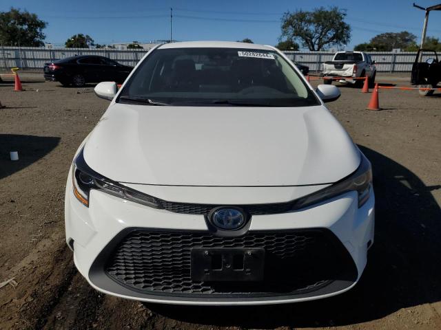 Photo 5 from auction – 2022 TOYOTA COROLLA LE with VIN JTDEAMDE1NJ042565