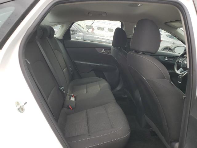 Photo 10 from auction – 2021 KIA FORTE FE with VIN 3KPF24AD5ME335197