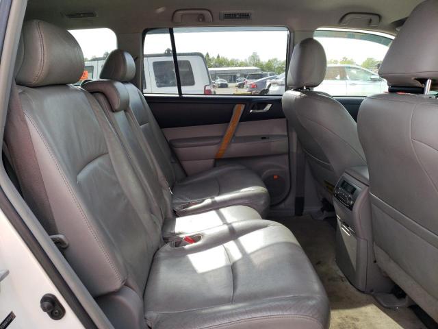 Photo 11 from auction – 2008 TOYOTA HIGHLANDER with VIN JTEEW44A782004153