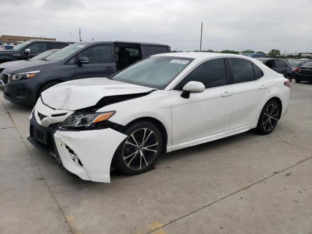 TOYOTA CAMRY L 2018 with VIN 4T1B11HK8JU653263 - Photo from auction