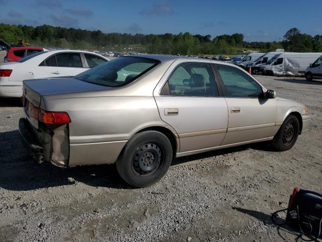 Photo 3 from auction – 2000 TOYOTA CAMRY CE with VIN 4T1BG22K8YU625714