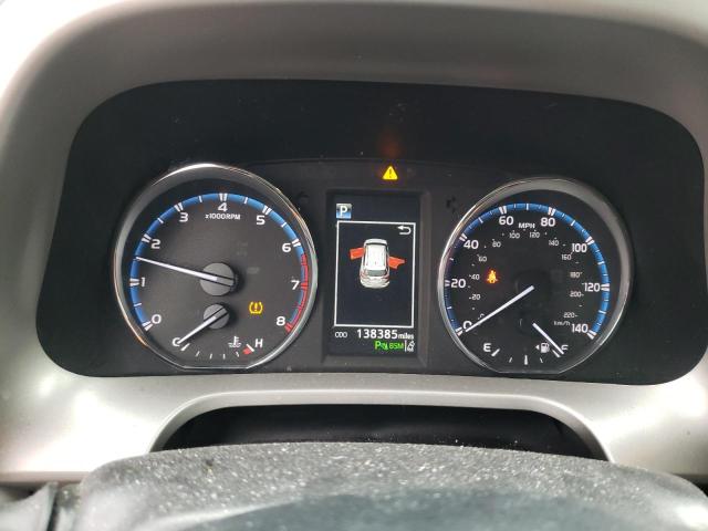Photo 9 from auction – 2017 TOYOTA RAV4 LIMIT with VIN 2T3DFREV1HW591293