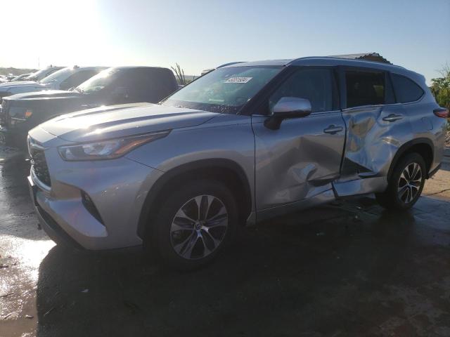 TOYOTA HIGHLANDER 2020 with VIN 5TDGZRAH3LS504749 - Photo from auction