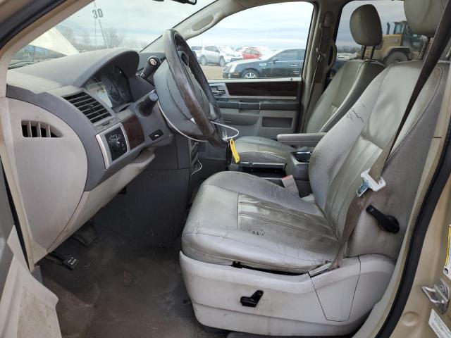 Photo 7 from auction – 2010 CHRYSLER TOWN & COU with VIN 2A4RR5D11AR189174