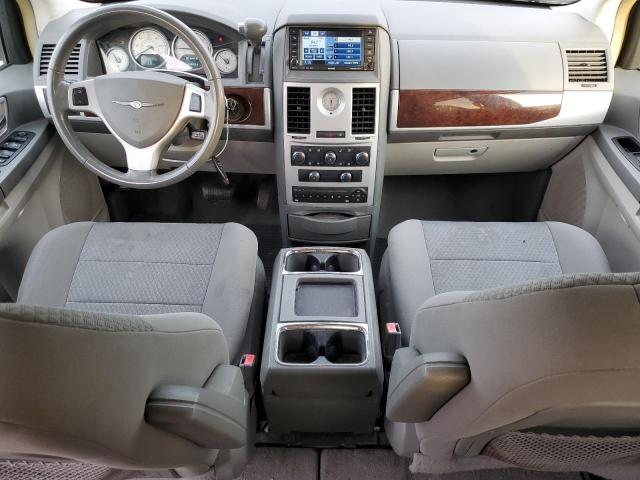 Photo 8 from auction – 2010 CHRYSLER TOWN & COU with VIN 2A4RR5DX5AR360304