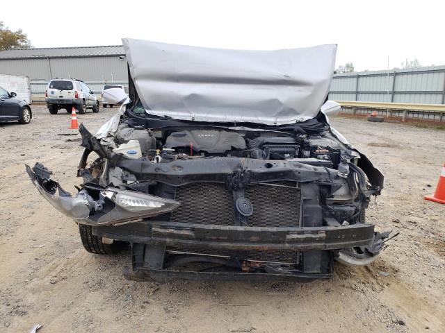 Photo 5 from auction – 2011 HYUNDAI SONATA with VIN 5NPEB4ACXBH092420