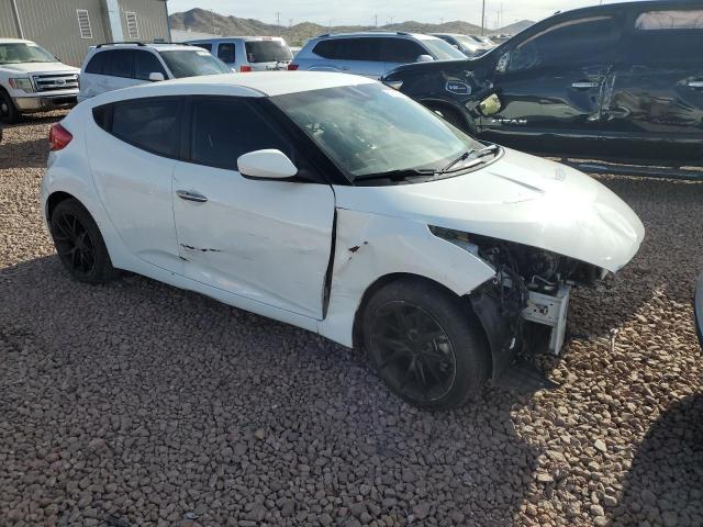 Photo 4 from auction – 2015 HYUNDAI VELOSTER with VIN KMHTC6AD2FU221654