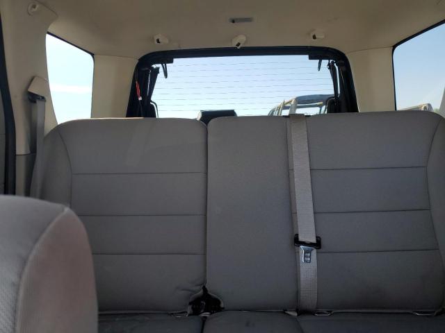 Photo 10 from auction – 2010 FORD ESCAPE XLT with VIN 1FMCU0DG6AKD32857