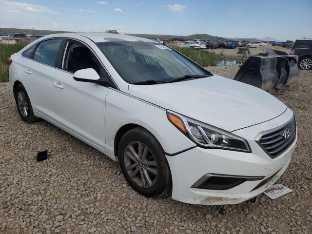 Photo 4 from auction – 2016 HYUNDAI SONATA SE with VIN 5NPE24AF9GH322692