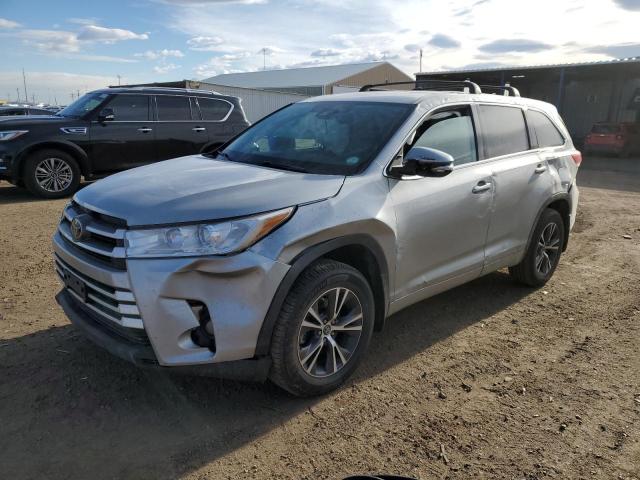 TOYOTA HIGHLANDER 2018 with VIN 5TDBZRFH5JS893930 - Photo from auction