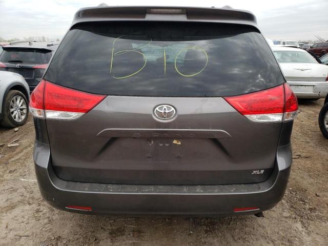 Photo 6 from auction – 2014 TOYOTA SIENNA XLE with VIN 5TDYK3DCXES430254