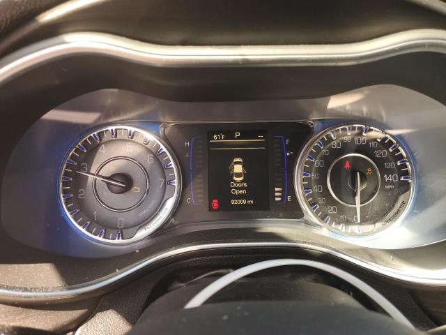 Photo 9 from auction – 2017 CHRYSLER 200 LIMITE with VIN 1C3CCCAB1HN503190
