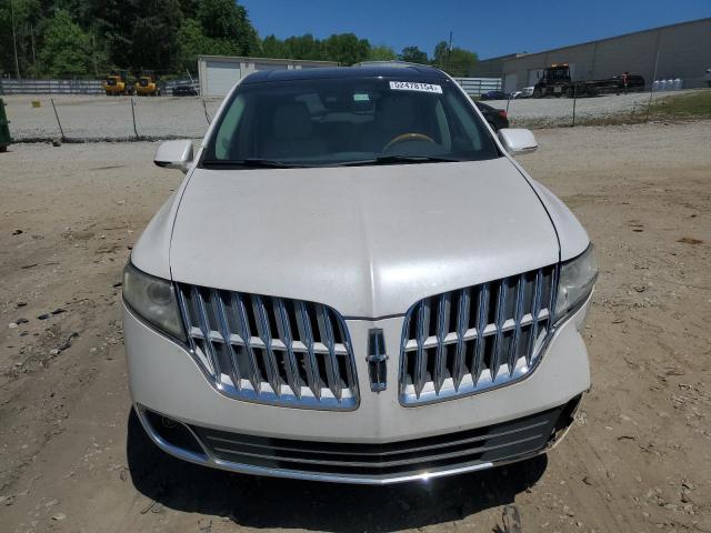 Photo 5 from auction – 2010 LINCOLN MKT with VIN 2LMHJ5AT2ABJ24065