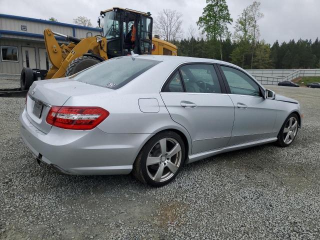 Photo 3 from auction – 2011 MERCEDES-BENZ E 350 with VIN WDDHF5GB5BA511020